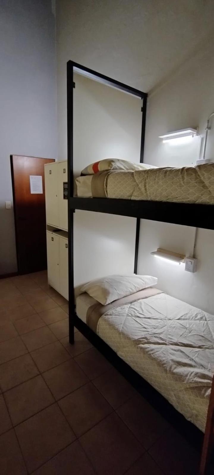 Hostel Nakel Yenu إل كالافاتي المظهر الخارجي الصورة